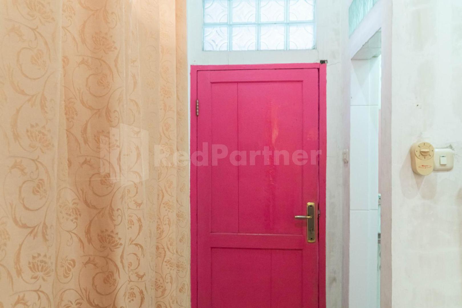 Asri Residence Near Jalan Iskandar Muda Medan Mitra Reddoorz Екстер'єр фото